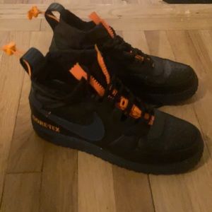 Nike Air Force One high gore-tex